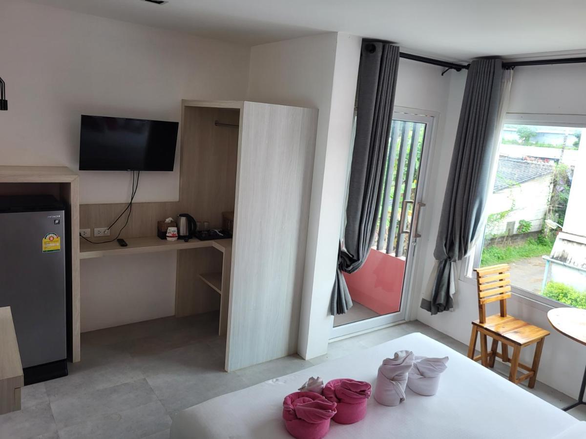 Pinky Hotel By Kanchana (Adults Only) Ko Lanta Exterior foto
